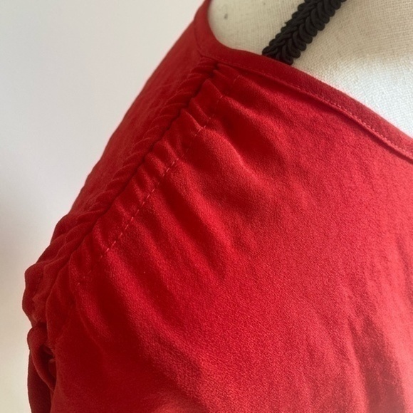 NWT Vince Camuto Red Split Sleeve Blouse Size XS - Picture 3 of 6